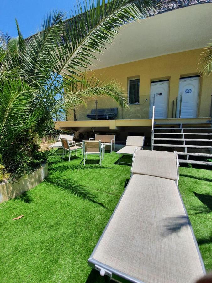 Appartamento 8 Pax In Villa Francesca Sicily Sul Mare カステルダッチャ エクステリア 写真