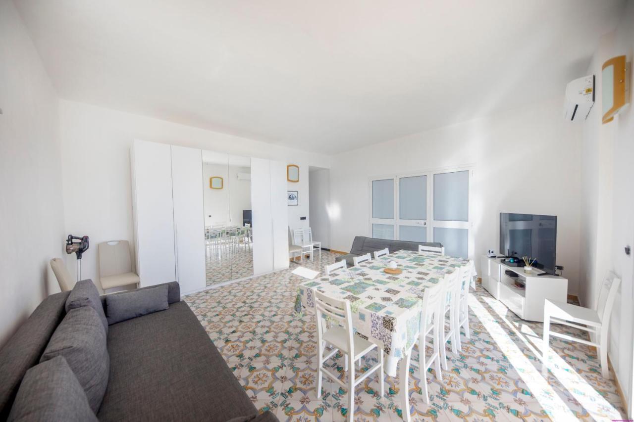 Appartamento 8 Pax In Villa Francesca Sicily Sul Mare カステルダッチャ エクステリア 写真