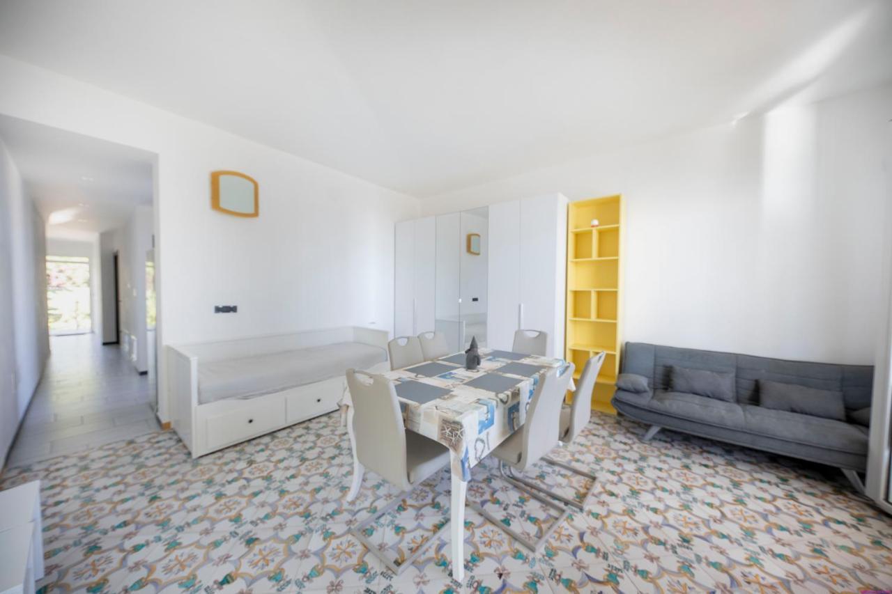 Appartamento 8 Pax In Villa Francesca Sicily Sul Mare カステルダッチャ エクステリア 写真